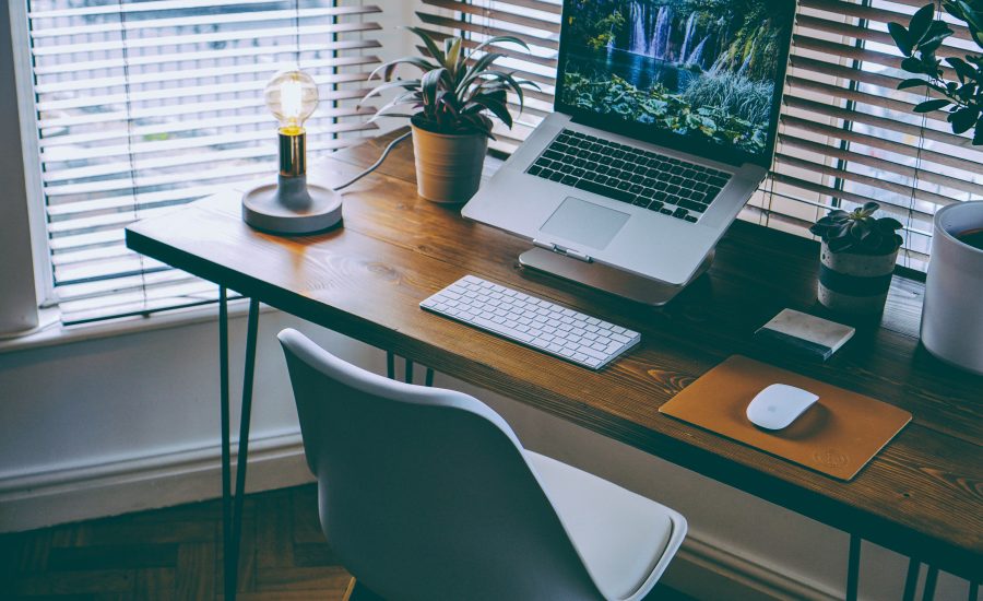 14 Helpful Tips for New Year Digital Decluttering